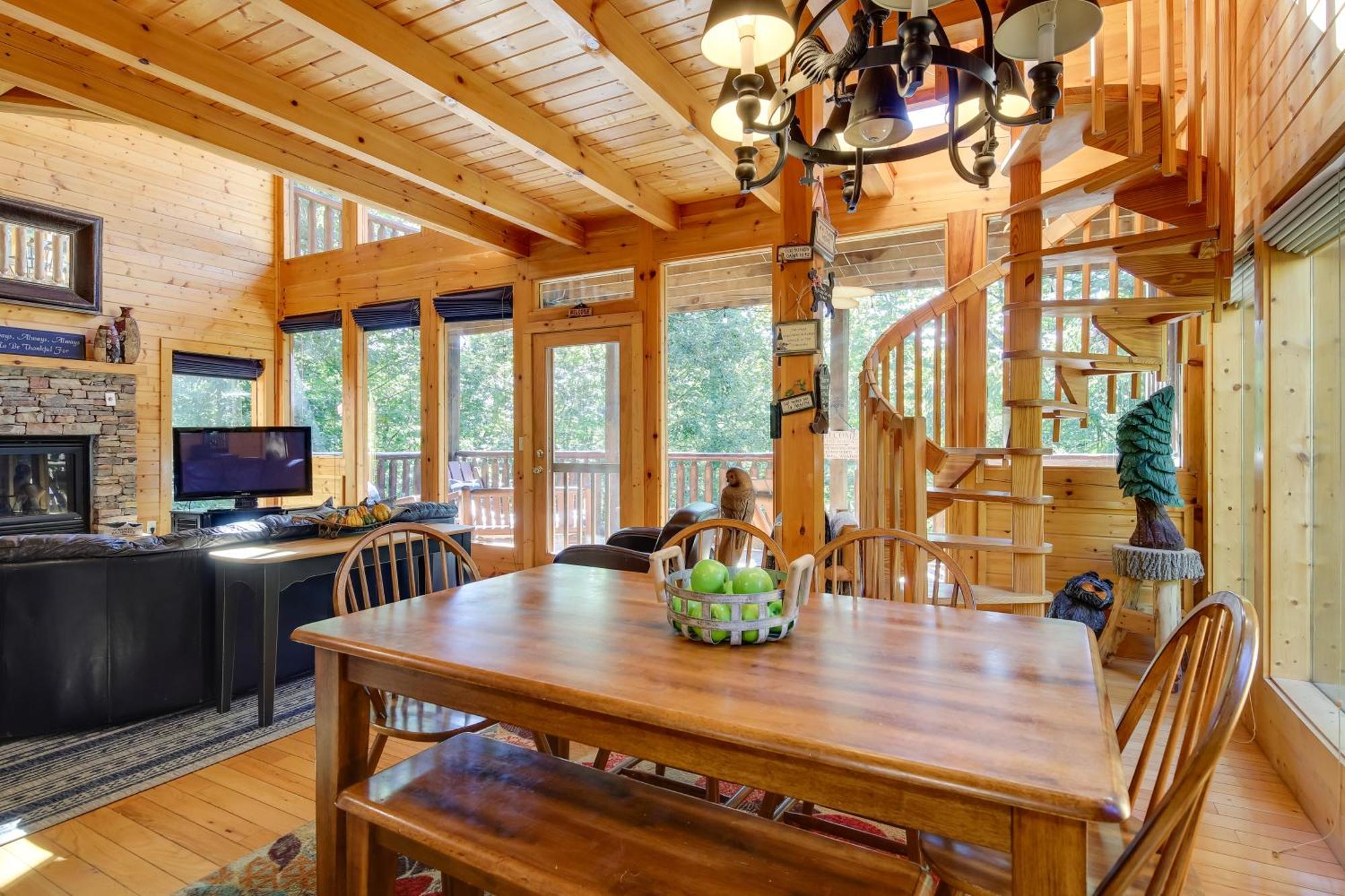Secluded And Wooded Wears Valley Cabin With Fire Pit! Sevierville Extérieur photo